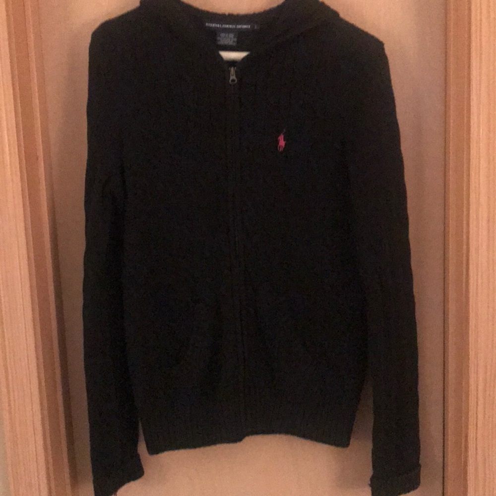 Hooded sweater